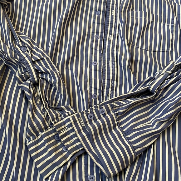 OVI Button up Shirt - Picture 5 of 9